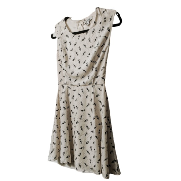 Forever 21 Umbrella Print Skater Dress 90s - Size Small - Picture 1 of 7